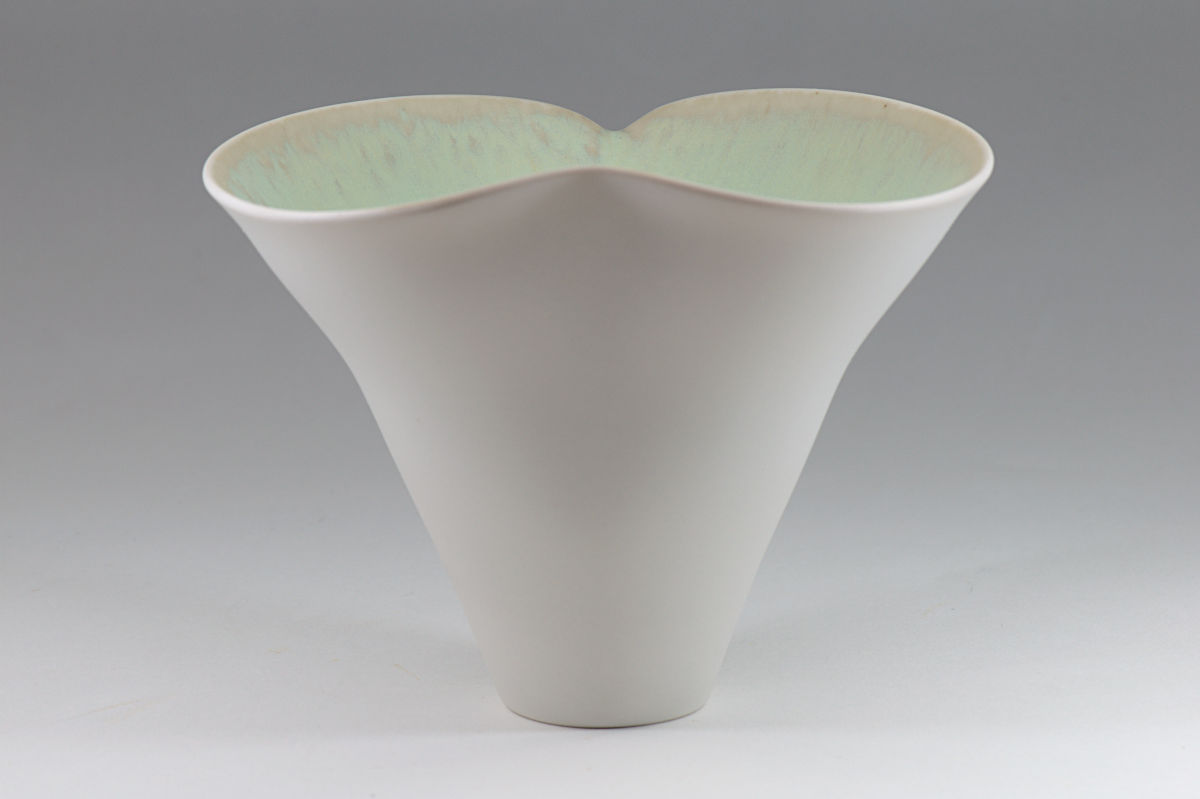 Bifurcate Vase 3