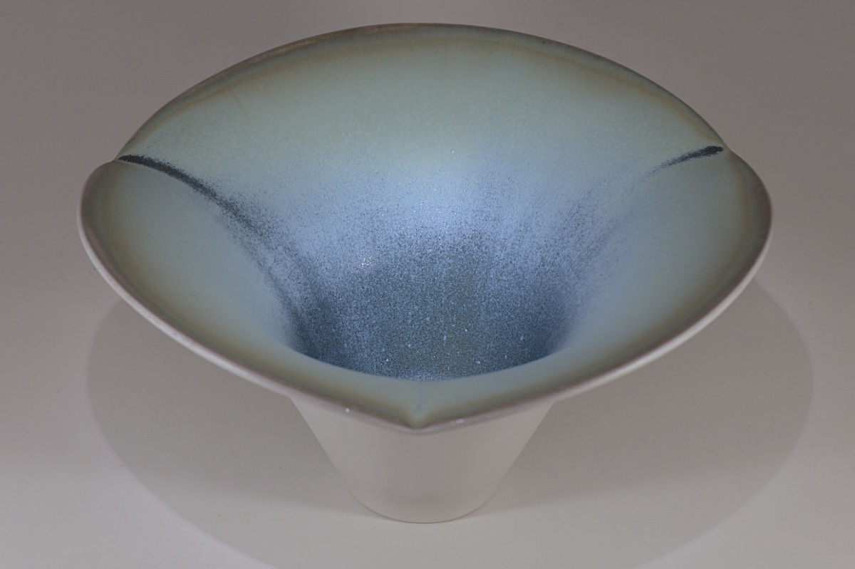 Trefoil Vase 1