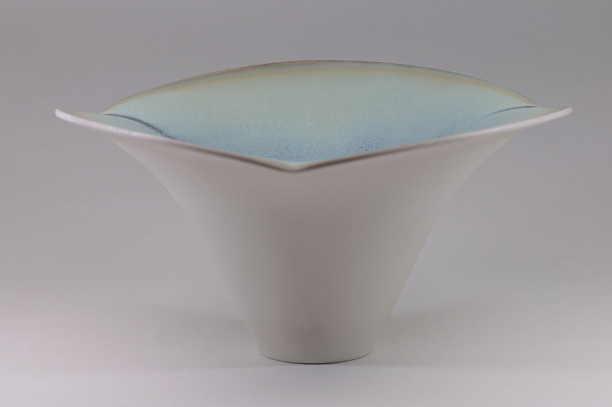 Trefoil Vase 1