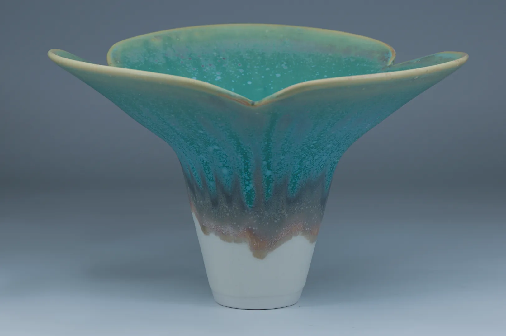 Trefoil Vase 2