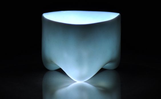 Tripod Sake Cup Southern Ice Porcelain