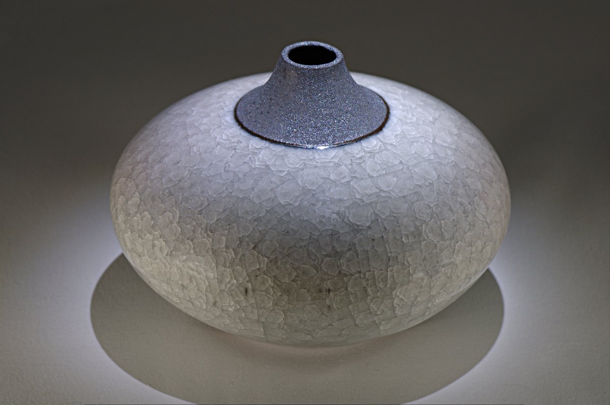 Ice Crackle Vase 3